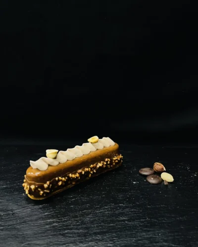 eclair_caramel_beurre_sale